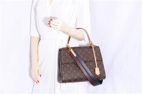 louis vuitton cluny mm|Louis Vuitton cluny mm m43236.